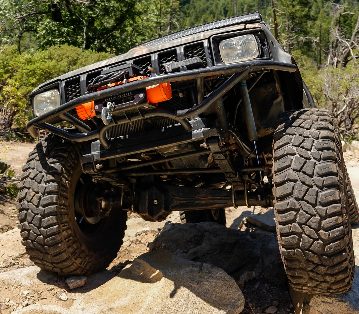 1984 - 1995 Toyota Pickup Offroad Front Bumper